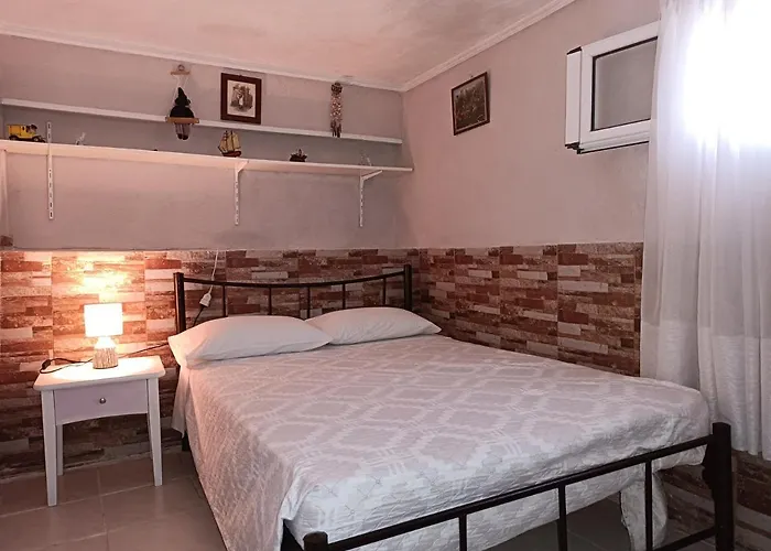 Amalia's House Liapades