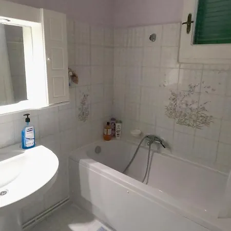 Amalia's House * Liapades