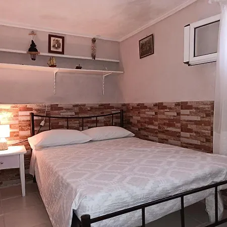 Amalia's House Liapades